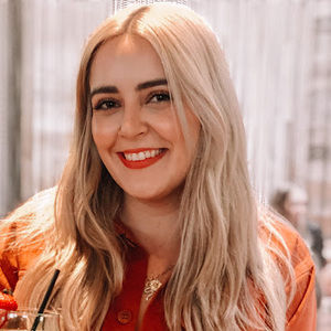 Meet your Posher, Chloe